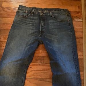 Levi 501 Jeans.